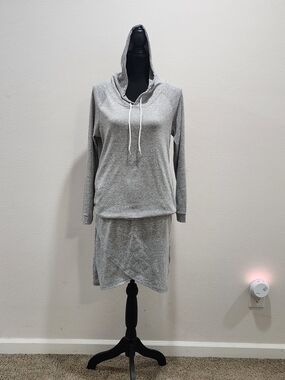 Cozy Grey Hooded Sweatshirt With Skirt 2pc Set